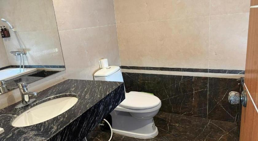Smart Hotel Bắc Ninh Exteriör bild